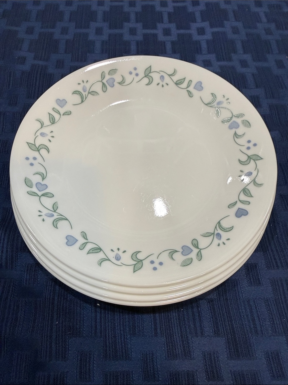 Corelle Vintage Corelle Country Cottage set of four 6.75" dessert plates.